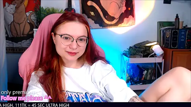 Snapshot of me__hanna chatting on 09.16.25 me hanna online show from 09.16.25