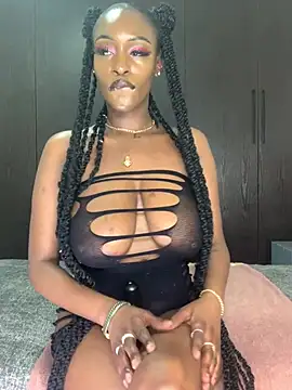 Snapshot of VeryGoodBadGirl1 chatting on 07.23.26 VeryGoodBadGirl1 online show from 07.23.26
