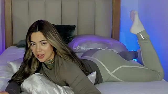 yandracelisofficial online show from 03.18.26