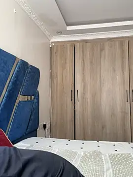 SexxyLunar online show from 03.27.26