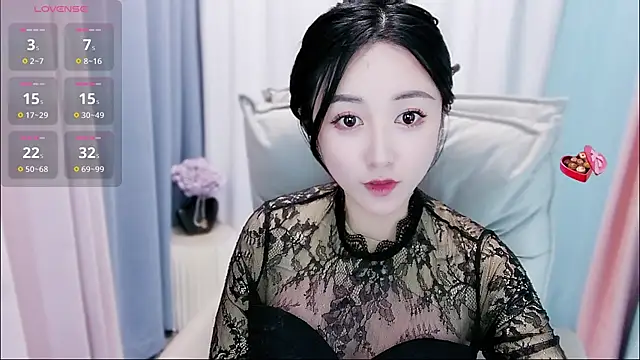 Liiniie-Lovers online show from 01.05.25