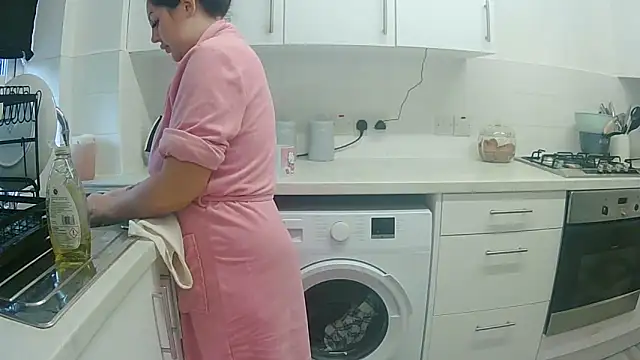 magical mia online show from 11.12.25