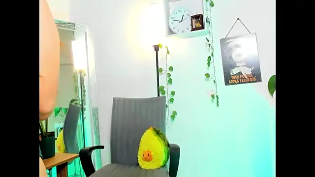 GenesisWhite online show from 01.05.25