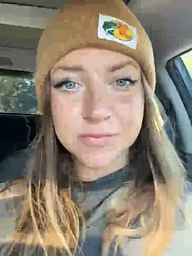 molly witha chance online show from 02.23.26