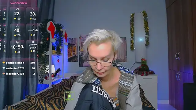 HelgaHimmell online show from 12.22.24