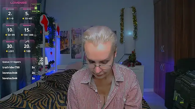 HelgaHimmell online show from 12.25.24