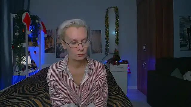 HelgaHimmell online show from 01.07.25