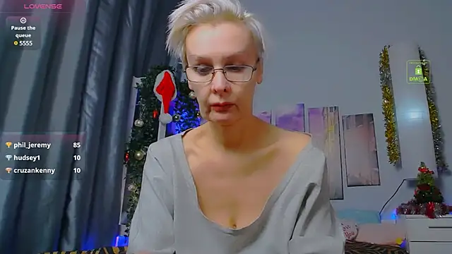 HelgaHimmell online show from 01.11.25