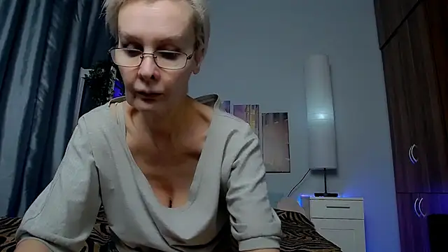 HelgaHimmell online show from 01.29.25