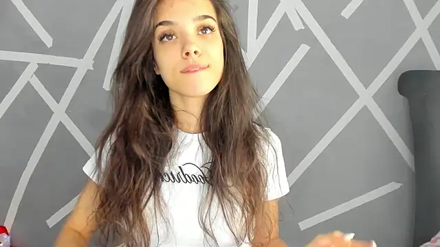 BabyAylin online show from 12.18.24