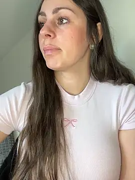 Loella-Rose online show from 04.17.26