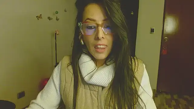 ella peck online show from 12.03.25