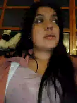 Snapshot of Sophie-hatter chatting on 12.23.24 Sophie-hatter online show from 12.23.24