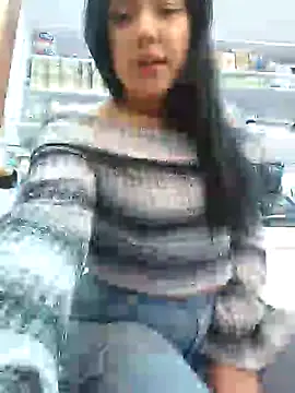 Snapshot of Sophie-hatter chatting on 01.17.25 Sophie-hatter online show from 01.17.25