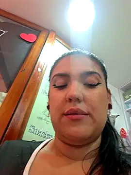Snapshot of Sophie-hatter chatting on 10.03.25 Sophie-hatter online show from 10.03.25