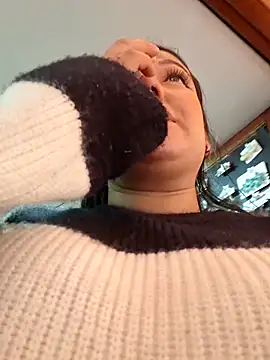 Sophie-hatter online show from 06.05.26