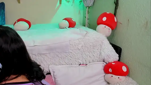 MiaaRose online show from 11.26.25