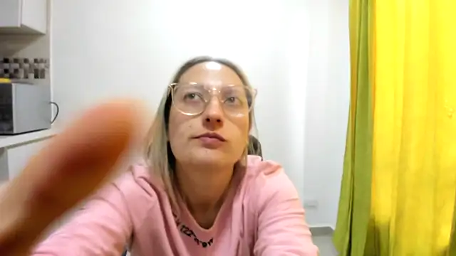 Adele johnsonn1 online show from 12.17.24