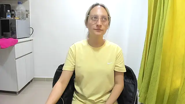 Adele johnsonn1 online show from 12.22.24