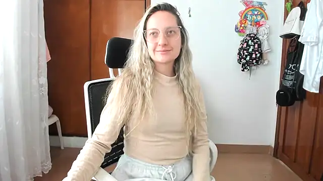 Adele johnsonn1 online show from 10.20.25