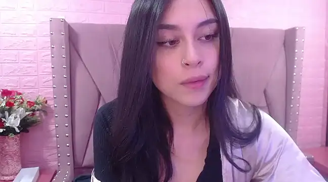 Snapshot of MelodySweett chatting on 12.18.24 MelodySweett online show from 12.18.24