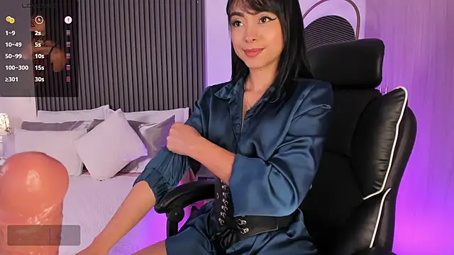 emilyruiz1 online show from 02.24.25