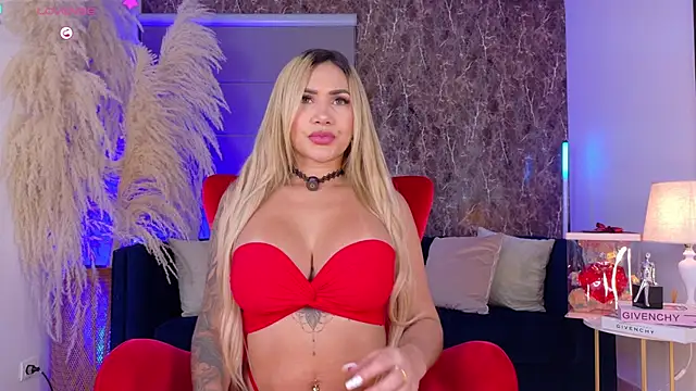 Snapshot of Celestemilan chatting on 02.18.26 Celestemilan online show from 02.18.26