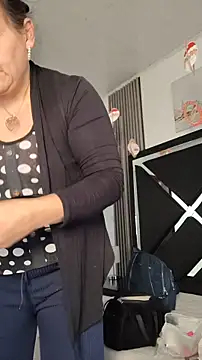 Natasha milf   online show from 12.22.25