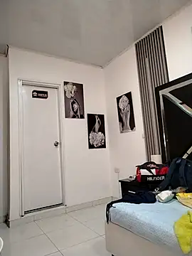 Natasha milf   online show from 04.07.26