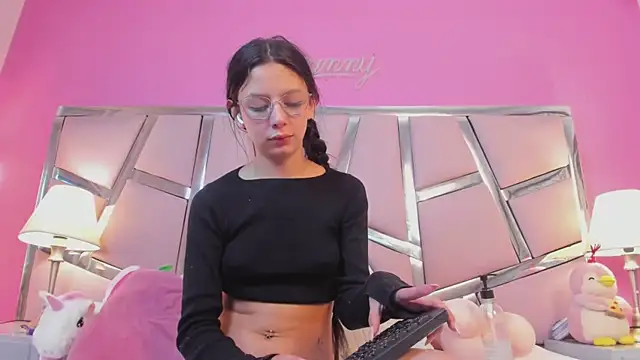 Bonniepark online show from 03.07.25