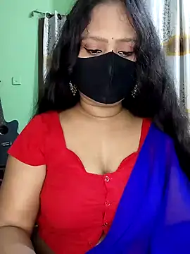 Idhika Paul online show from 01.31.25