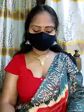 Idhika Paul online show from 02.10.25