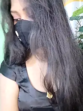 Idhika Paul online show from 12.20.25