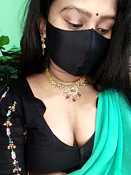 Idhika Paul online show from 02.06.26