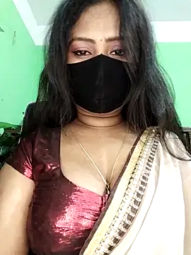 Idhika Paul online show from 02.17.26