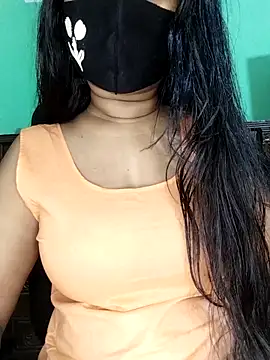 Idhika Paul online show from 03.24.26