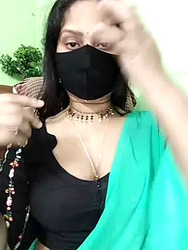 Idhika Paul online show from 05.11.26