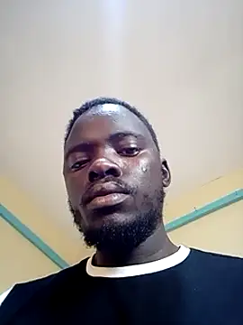 Snapshot of MaskedGQ chatting on 02.10.25 MaskedGQ online show from 02.10.25