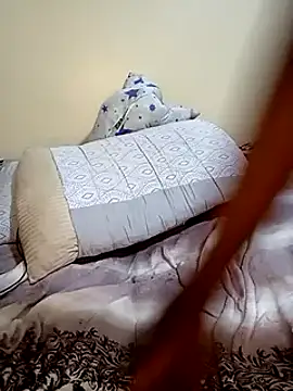 Snapshot of MaskedGQ chatting on 02.23.25 MaskedGQ online show from 02.23.25