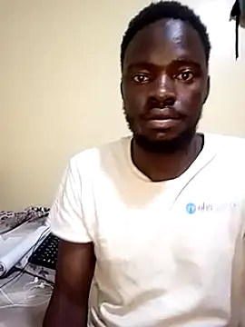 Snapshot of MaskedGQ chatting on 02.28.25 MaskedGQ online show from 02.28.25