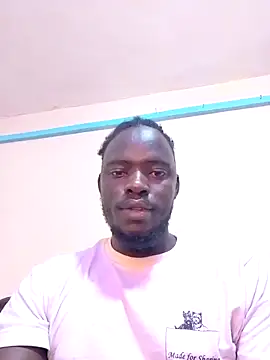 Snapshot of MaskedGQ chatting on 09.20.25 MaskedGQ online show from 09.20.25