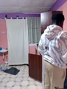 Snapshot of MaskedGQ chatting on 10.25.25 MaskedGQ online show from 10.25.25