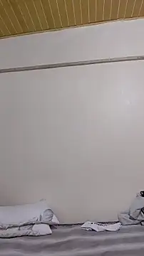 Snapshot of MaskedGQ chatting on 11.09.25 MaskedGQ online show from 11.09.25