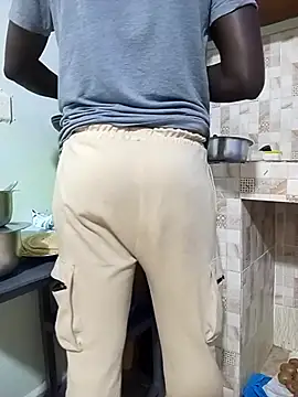 MaskedGQ online show from 02.14.26