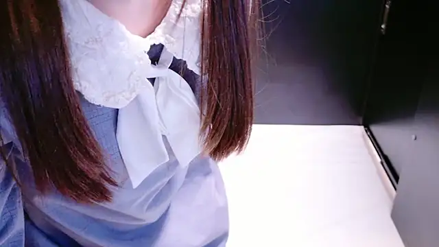 Snapshot of Naachan_ chatting on 03.16.25 Naachan online show from 03.16.25