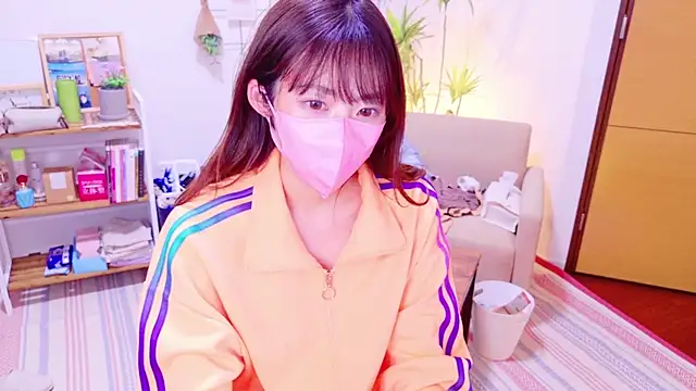 Snapshot of Mii_v_v chatting on 12.29.24 Mii v v online show from 12.29.24