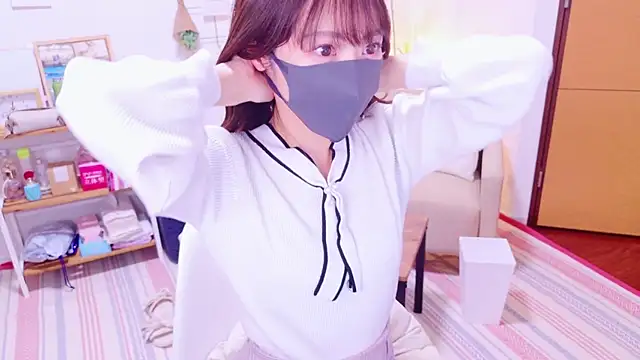 Snapshot of Mii_v_v chatting on 12.30.24 Mii v v online show from 12.30.24