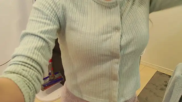 sayaka xo online show from 01.30.25