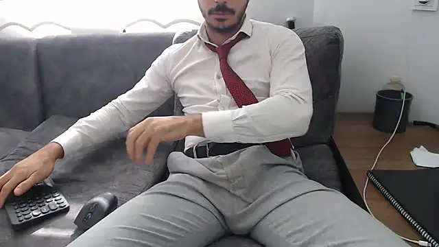 Naughtb0y online show from 12.22.24