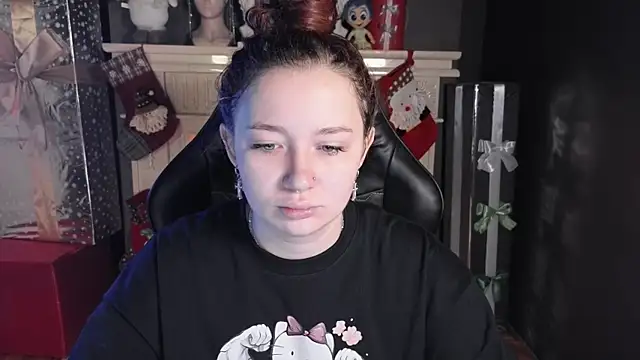 carolina elf online show from 12.30.24